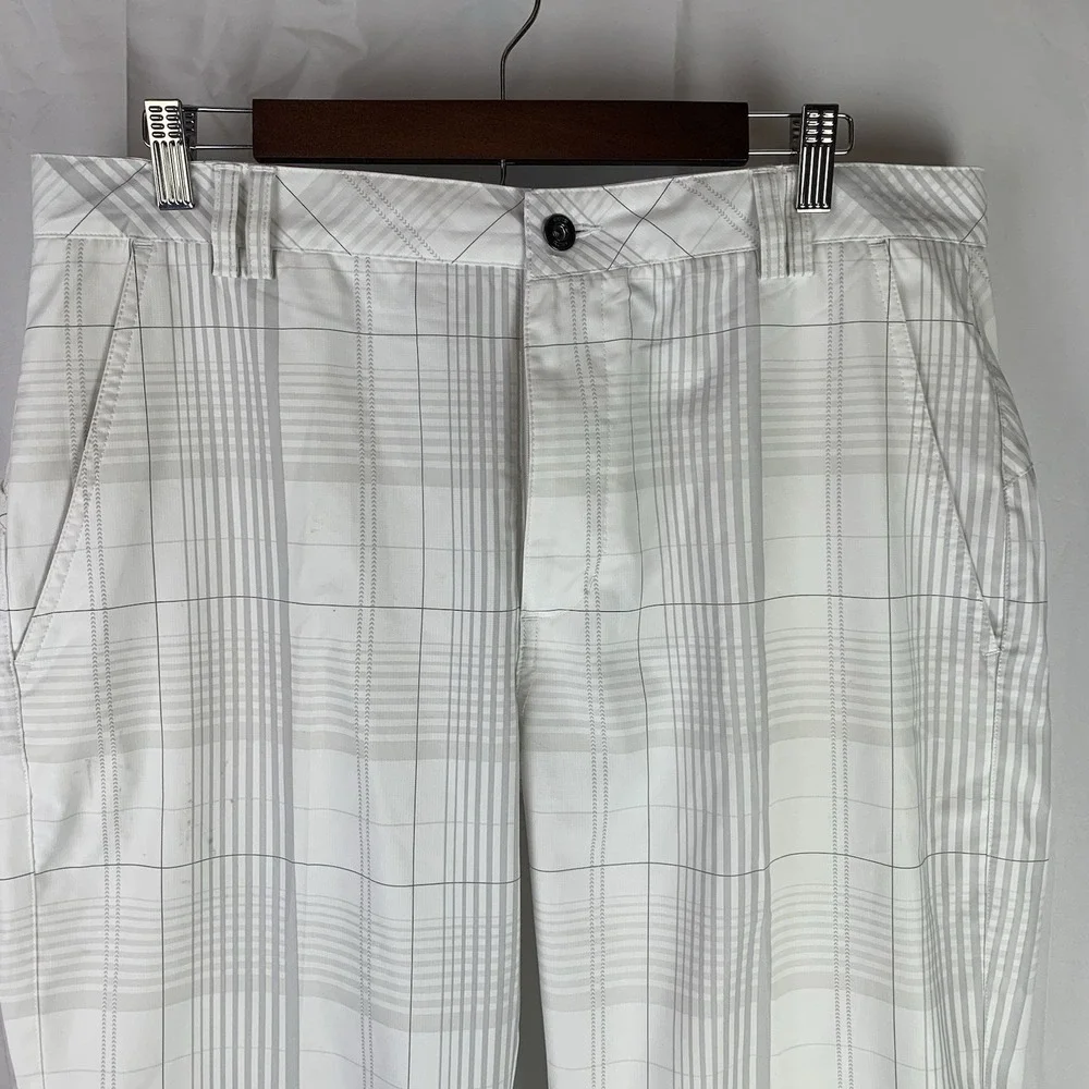 Ogio Golf Pants‎ Tag 36x32 (Measure 36x27.5) White Gray Plaid Stretch